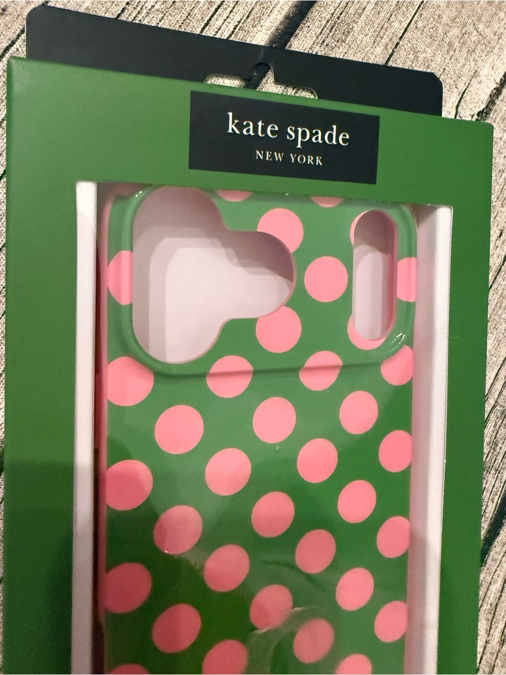 NWT! ♠️ kate spade wavy protective phone case for iPhone 17 Pro Max - MagSafe - Picture 3 of 16